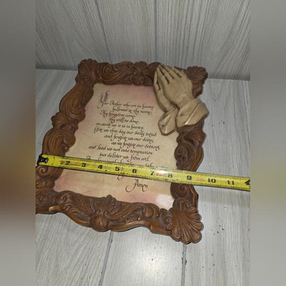 Vtg Ornate Framed Praying Hands 10x13 The Lords Prayer Faux Wood Religious - Picture 5 of 6